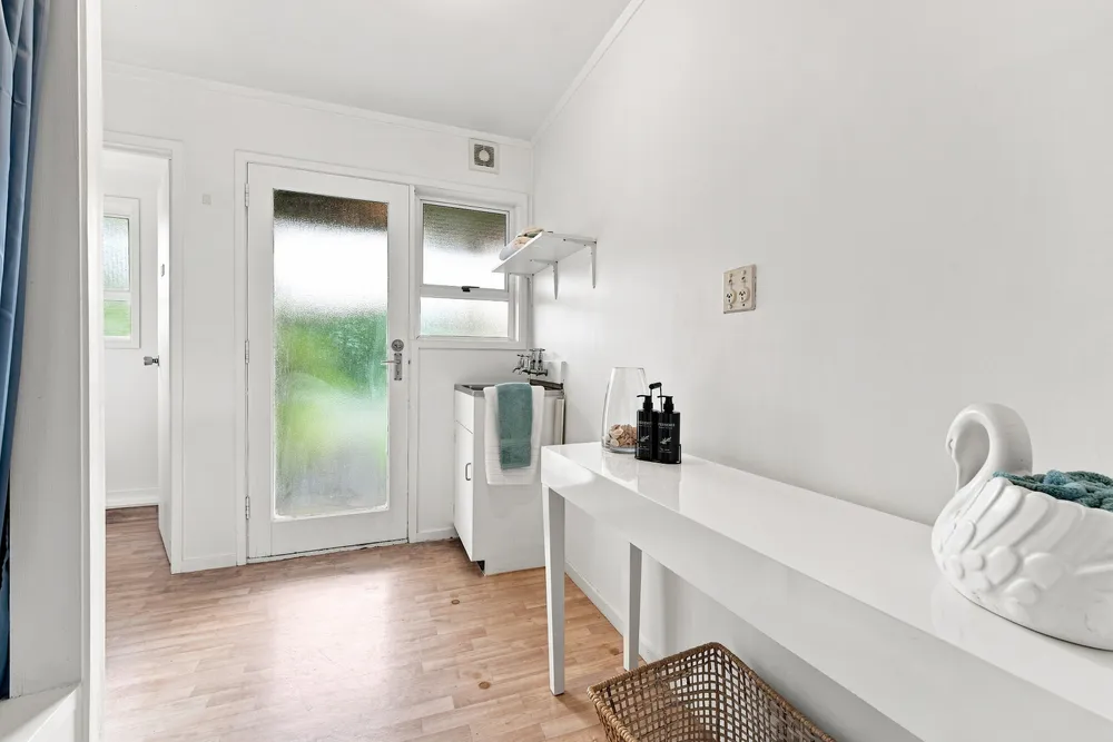 Photos of 308 Hurstmere Road