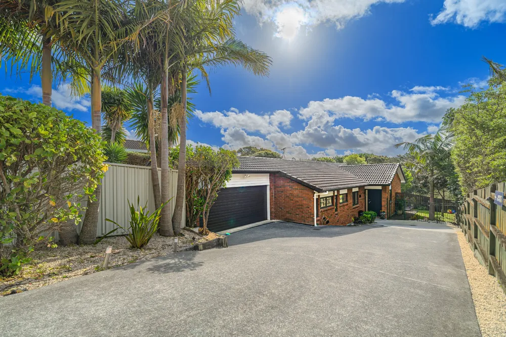 Photos of 69A Golf Road