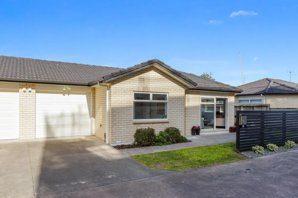 Photos of 11 Annalise Place