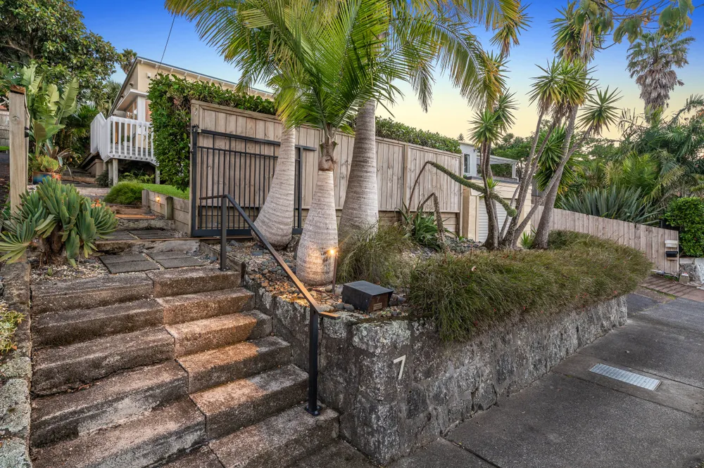 Photos of 7 Wahanui Road