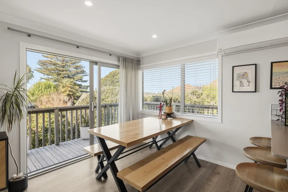 Photos of 30 Thirteenth Avenue