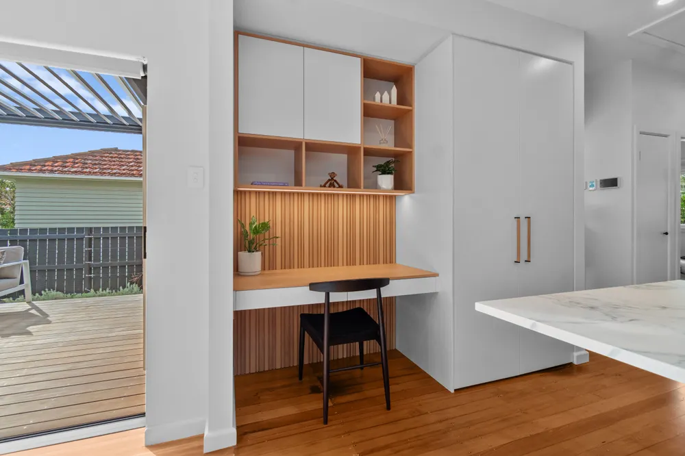 Photos of 28 Renfrew Avenue