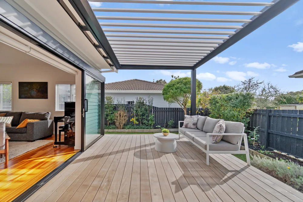 Photos of 28 Renfrew Avenue