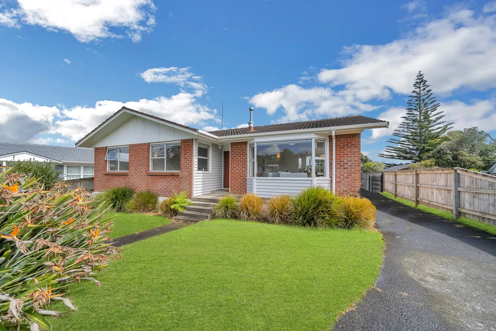 Photos of 35 Powrie Street