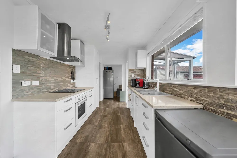Photos of 35 Powrie Street