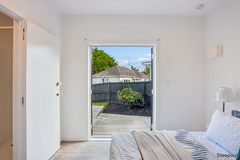 Photos of 34A Toru Street