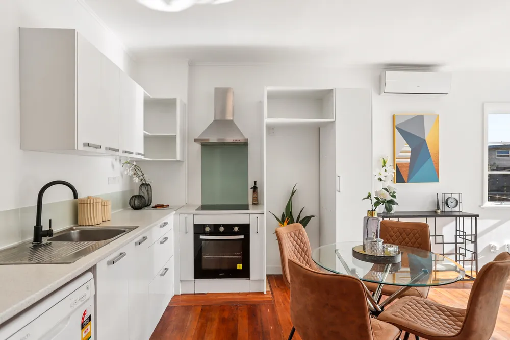Photos of 34A Toru Street
