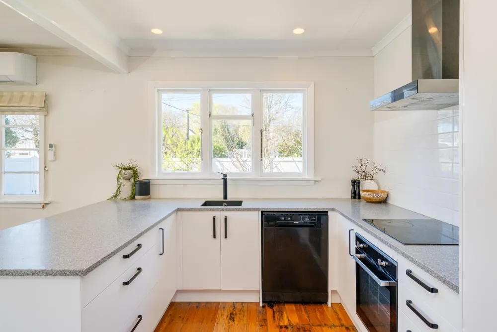 Photos of 65 Windermere Road