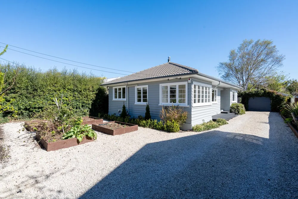 Photos of 65 Windermere Road
