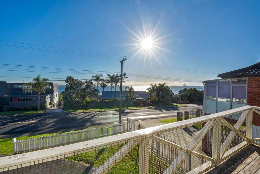 Photos of 195 Vipond Road