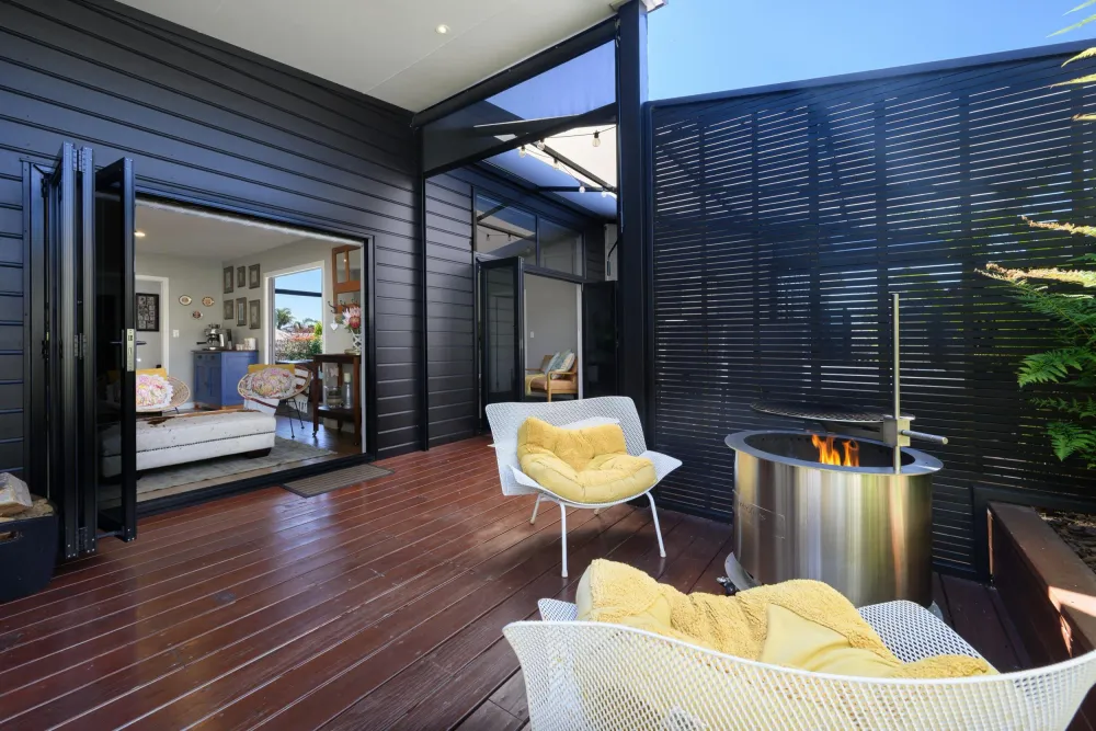 Photos of 2 Benmore Crescent