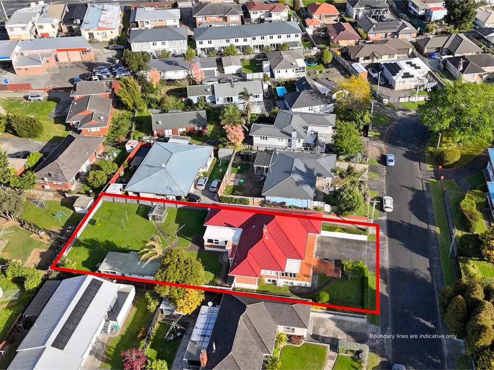 Photos of 23 Alma Crescent