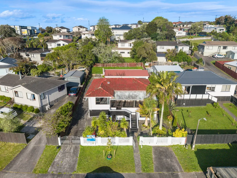 Photos of 14 Kellett Road