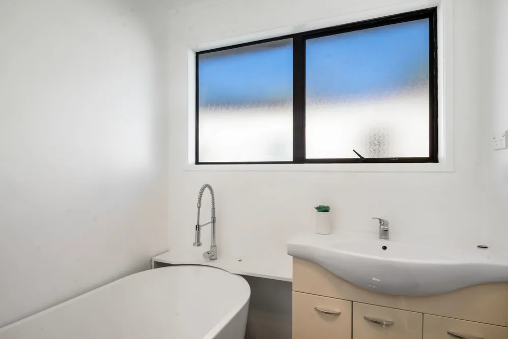 Photos of 14 Kellett Road