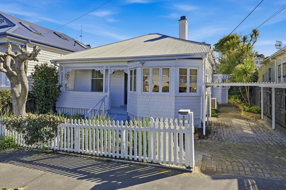 Photos of 3 Huia Street