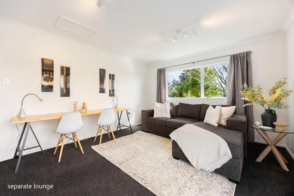 Photos of 31 Frost Road