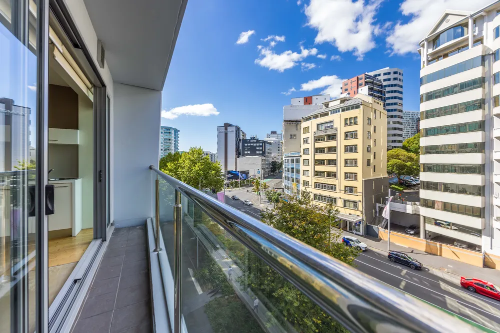 Photos of 703/2 Beach Road