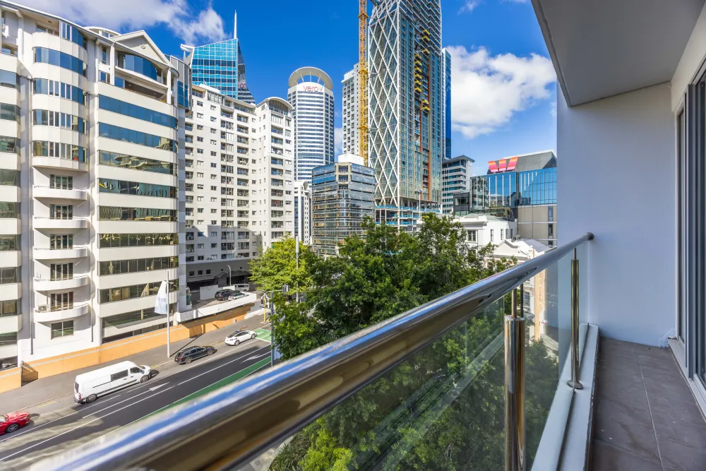 Photos of 703/2 Beach Road