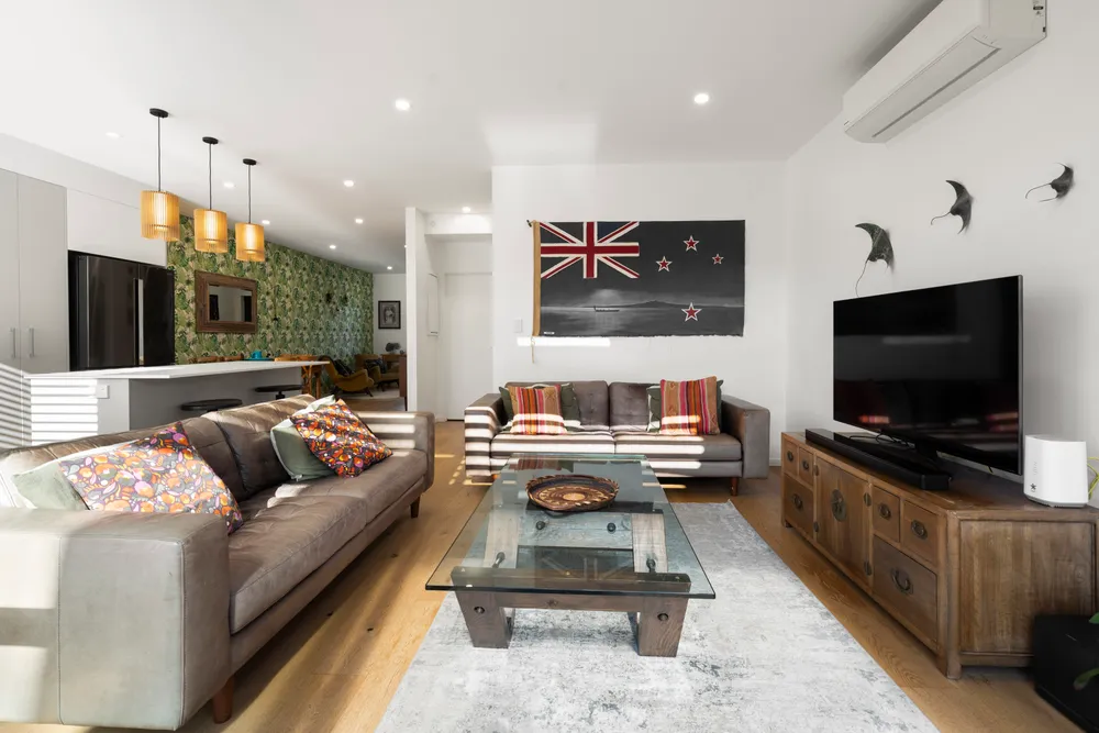 Photos of 53C Eversleigh Road