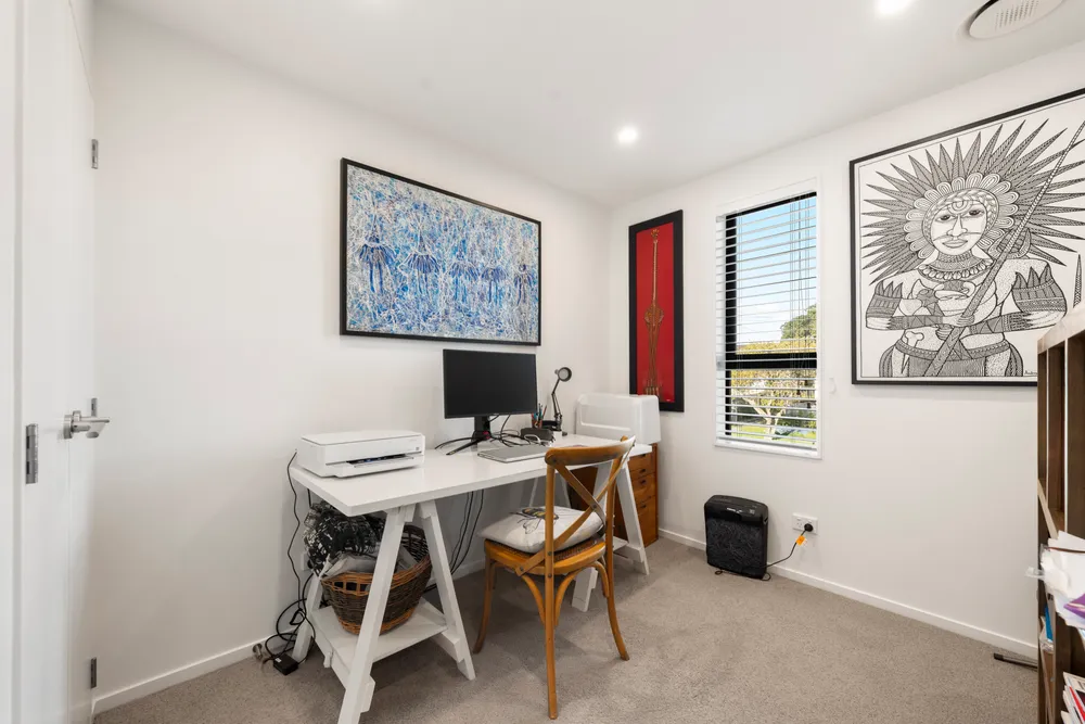 Photos of 53C Eversleigh Road