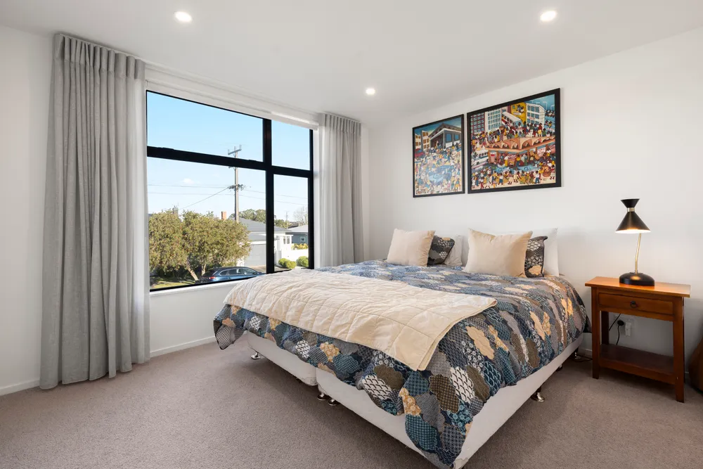 Photos of 53C Eversleigh Road