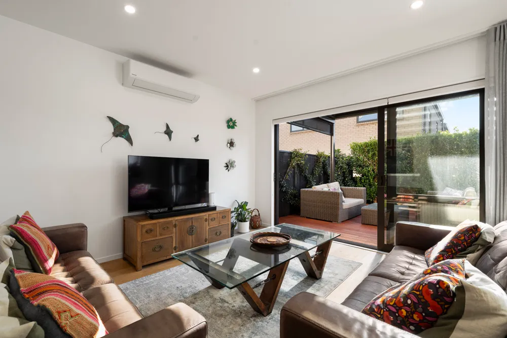 Photos of 53C Eversleigh Road