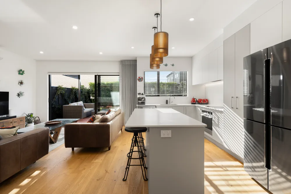 Photos of 53C Eversleigh Road