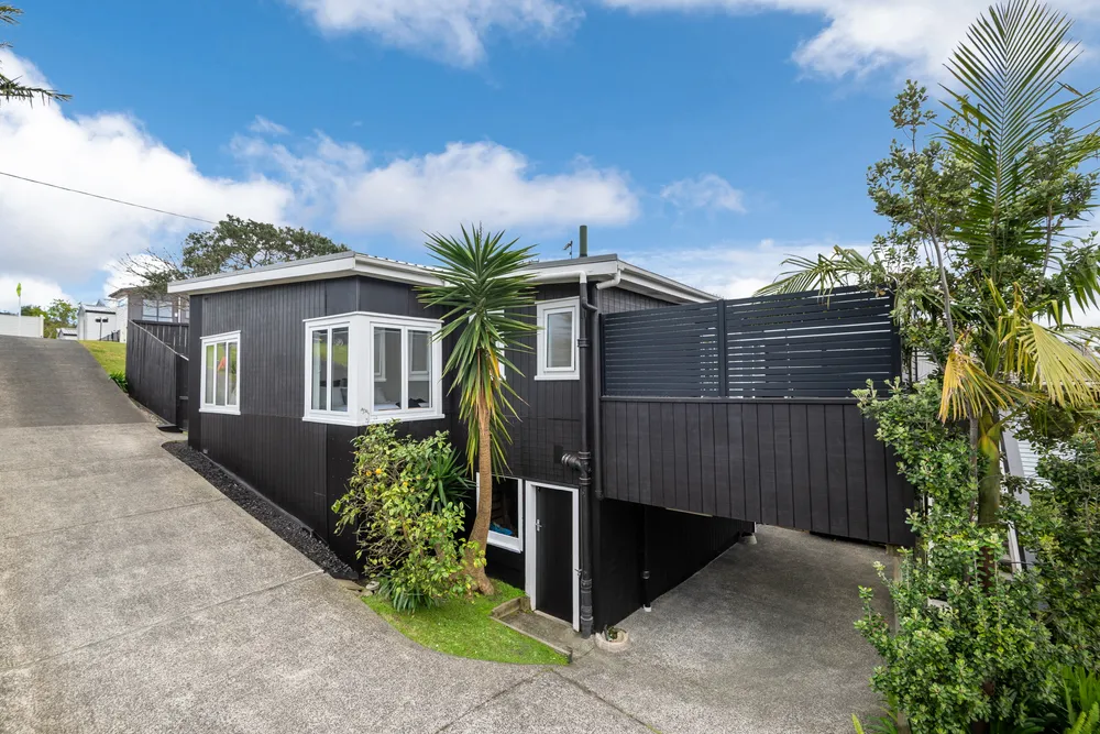 Photos of 42 Matipo Road