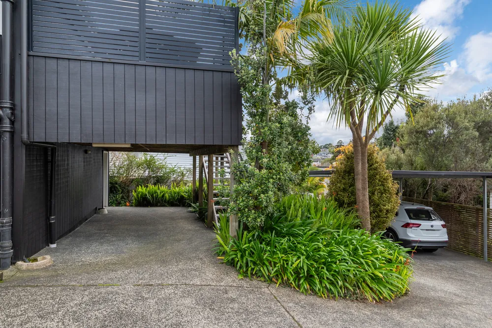 Photos of 42 Matipo Road