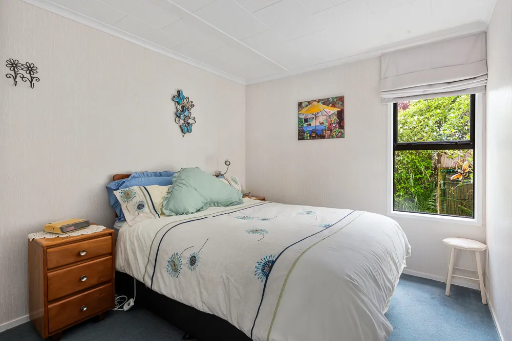 Photos of 33 Green Road