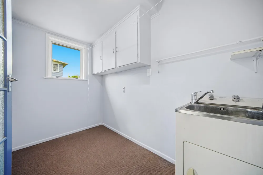 Photos of 23 Maui Pomare Street