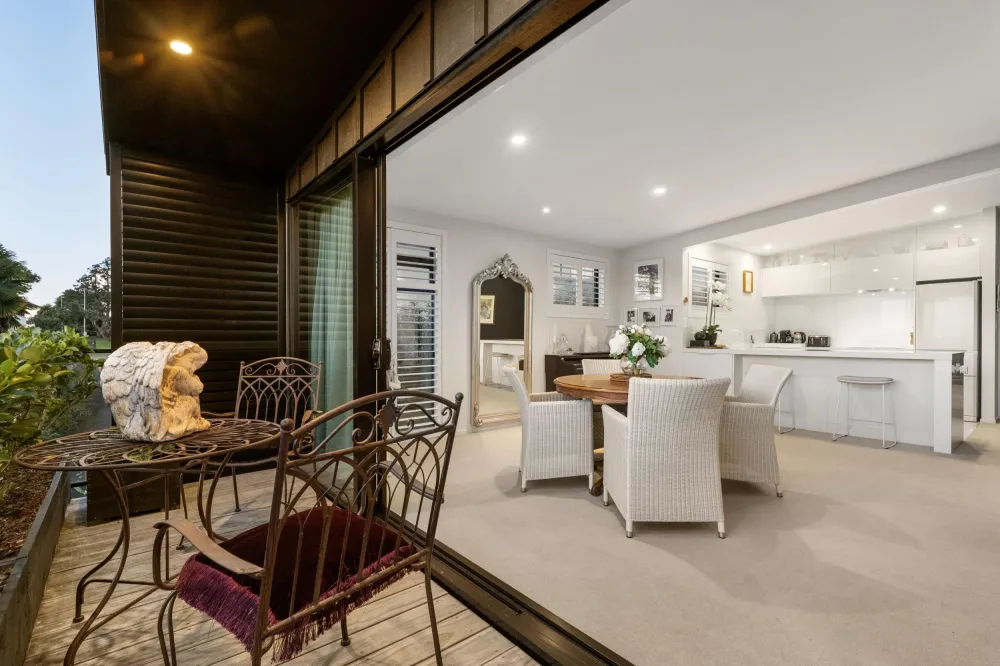 Photos of 1/107 Wharf Street