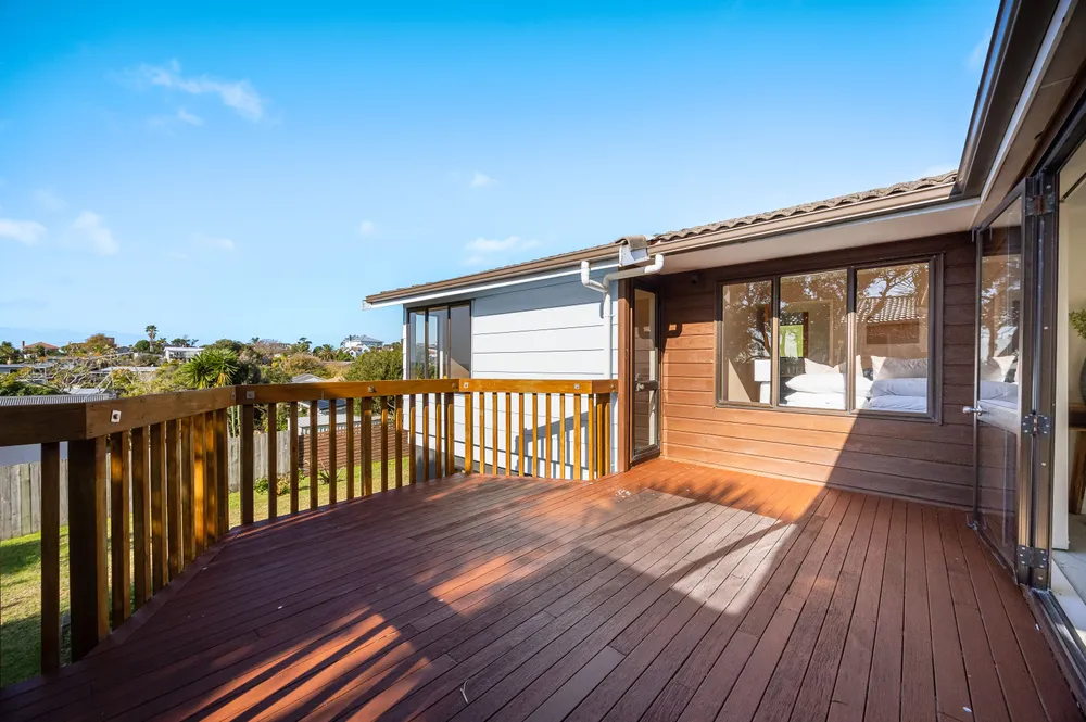 Photos of 16 Halldene Terrace