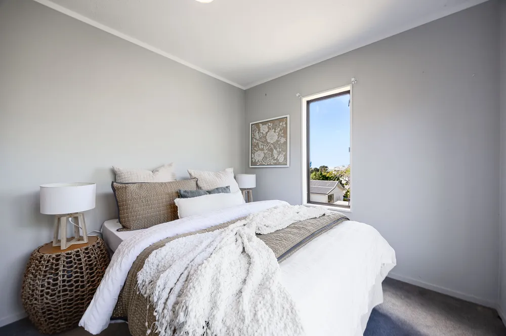 Photos of 16 Halldene Terrace