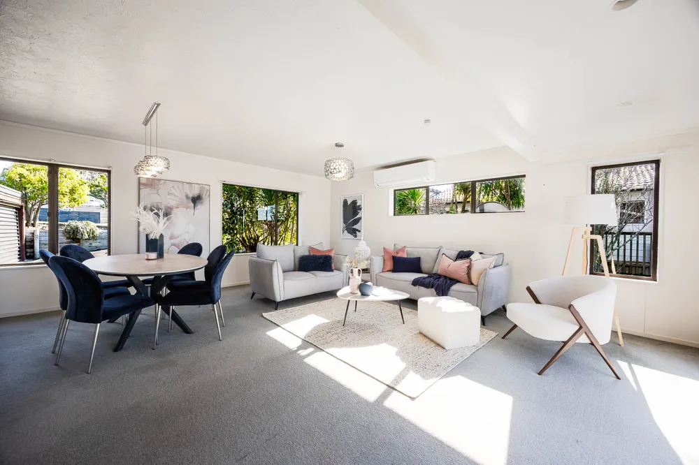 Photos of 16 Halldene Terrace