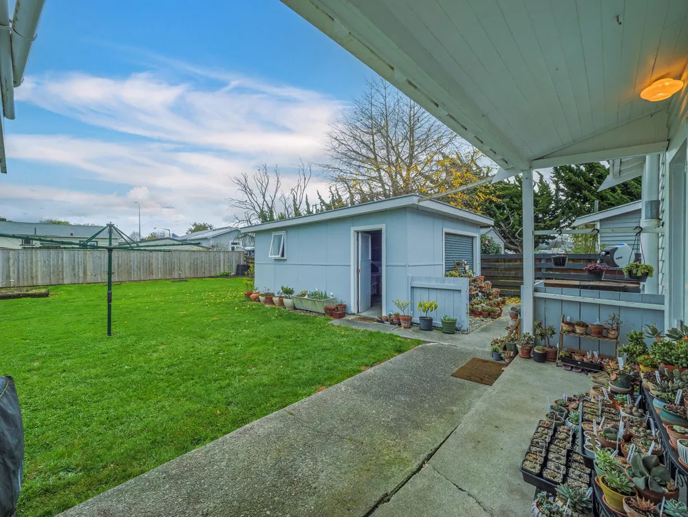 Photos of 51 Burns Avenue