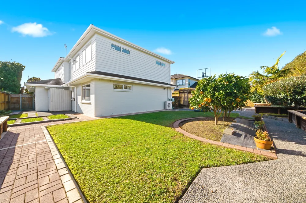 Photos of 34 Wawatai Drive