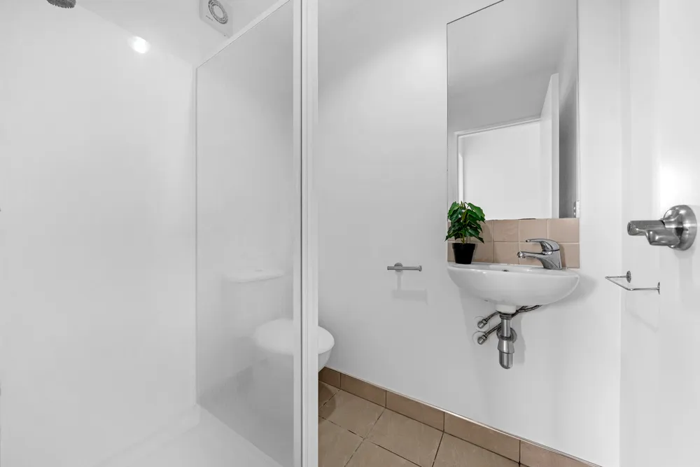 Photos of 7 Lavender Garden Lane