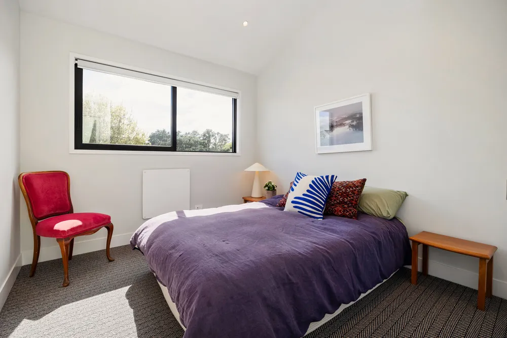 Photos of 12A Amandale Avenue