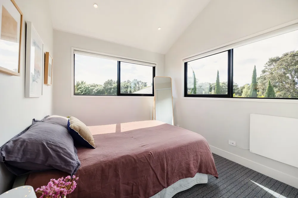 Photos of 12A Amandale Avenue