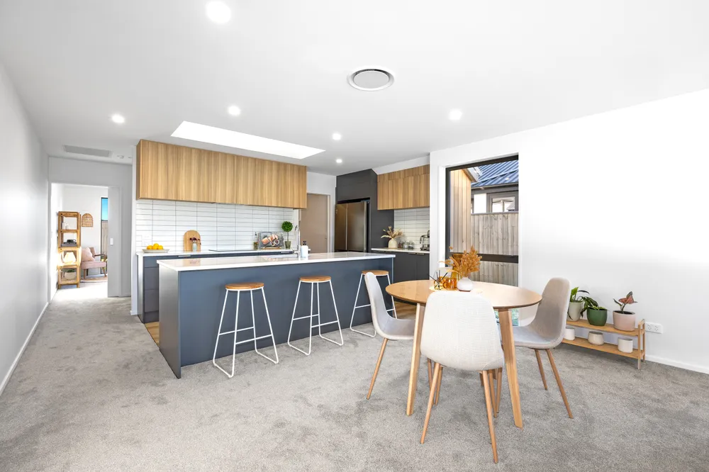 Photos of 8 Waterford Farm Road