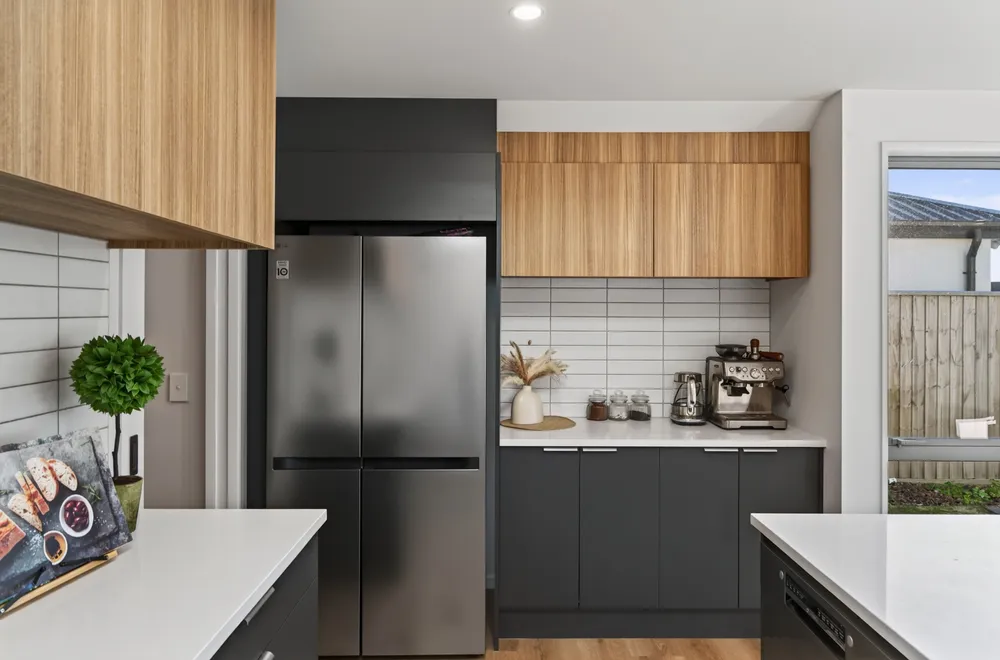 Photos of 8 Waterford Farm Road
