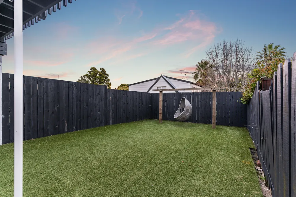 Photos of 1/42 Forrest Hill Road