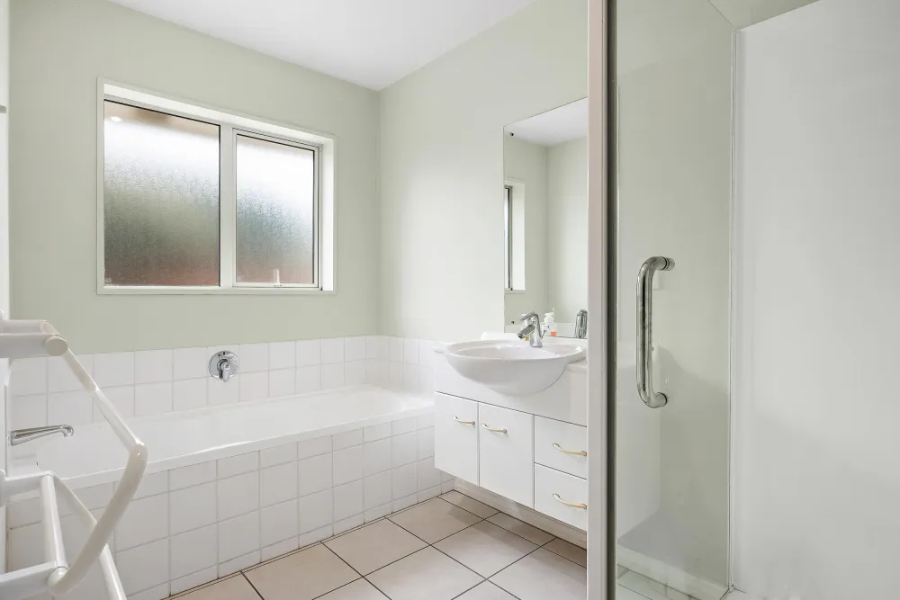 Photos of 21 Welsford Street