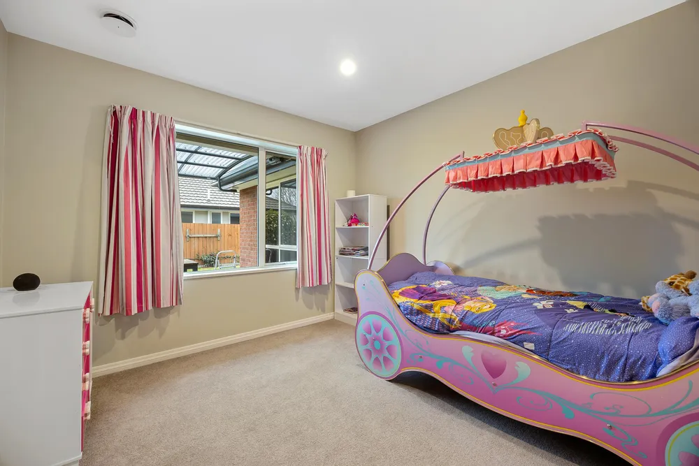 Photos of 21 Welsford Street