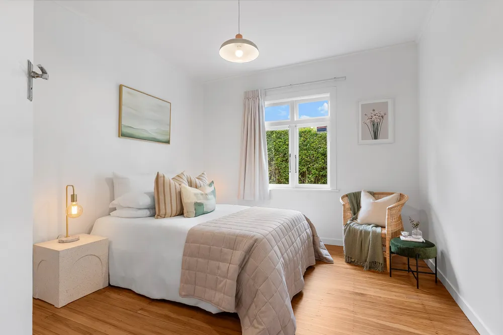 Photos of 1 Ngapawa Street