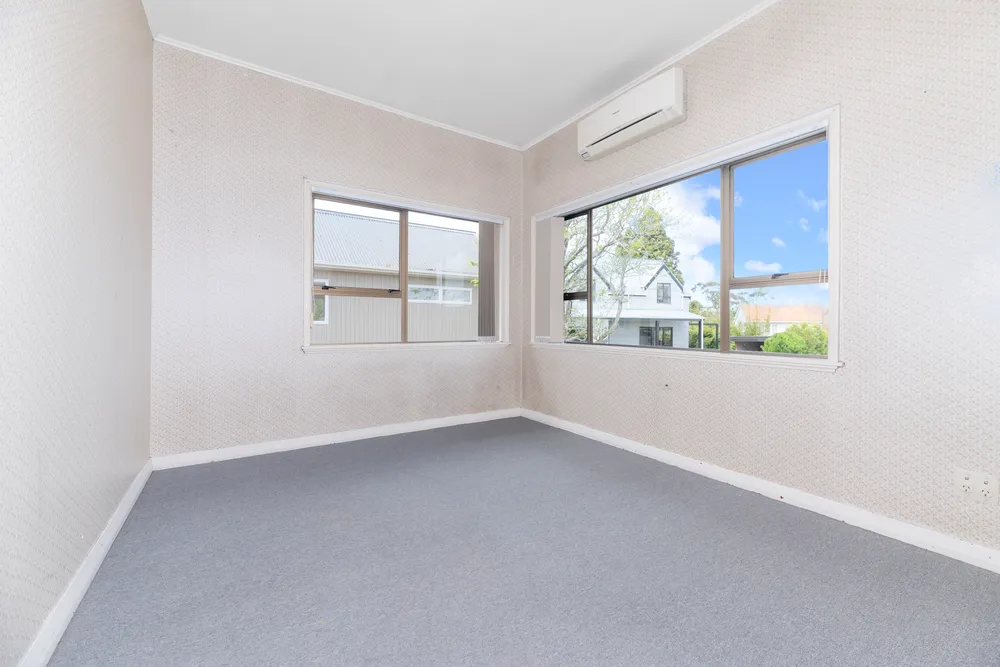 Photos of 311A Mt Albert Road