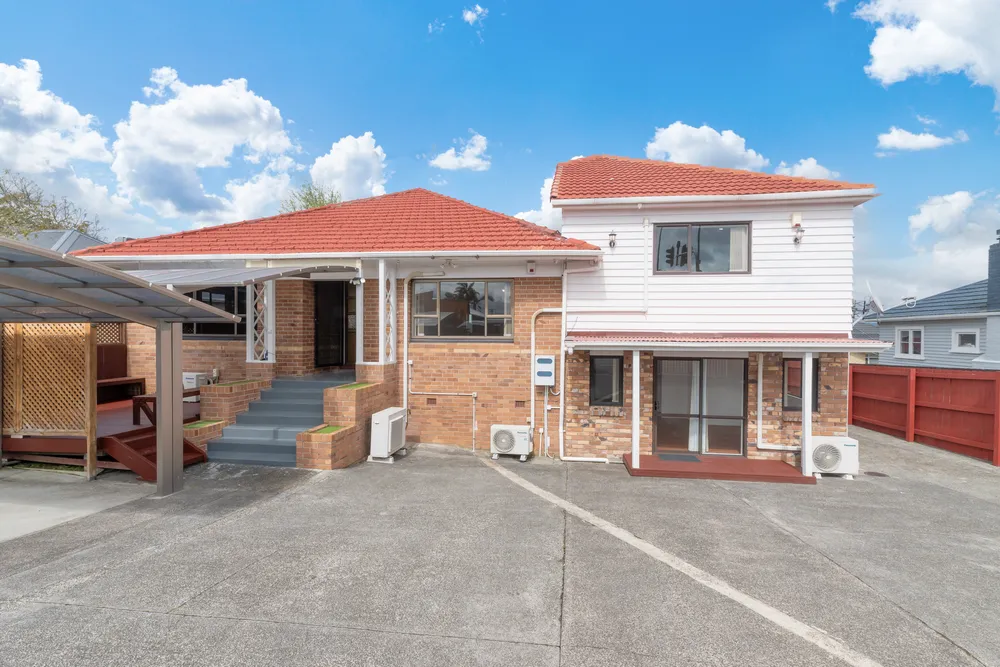 Photos of 311A Mt Albert Road