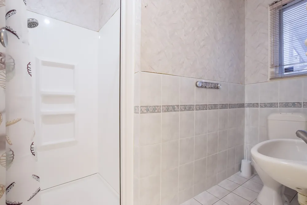 Photos of 6 Nickleby Place