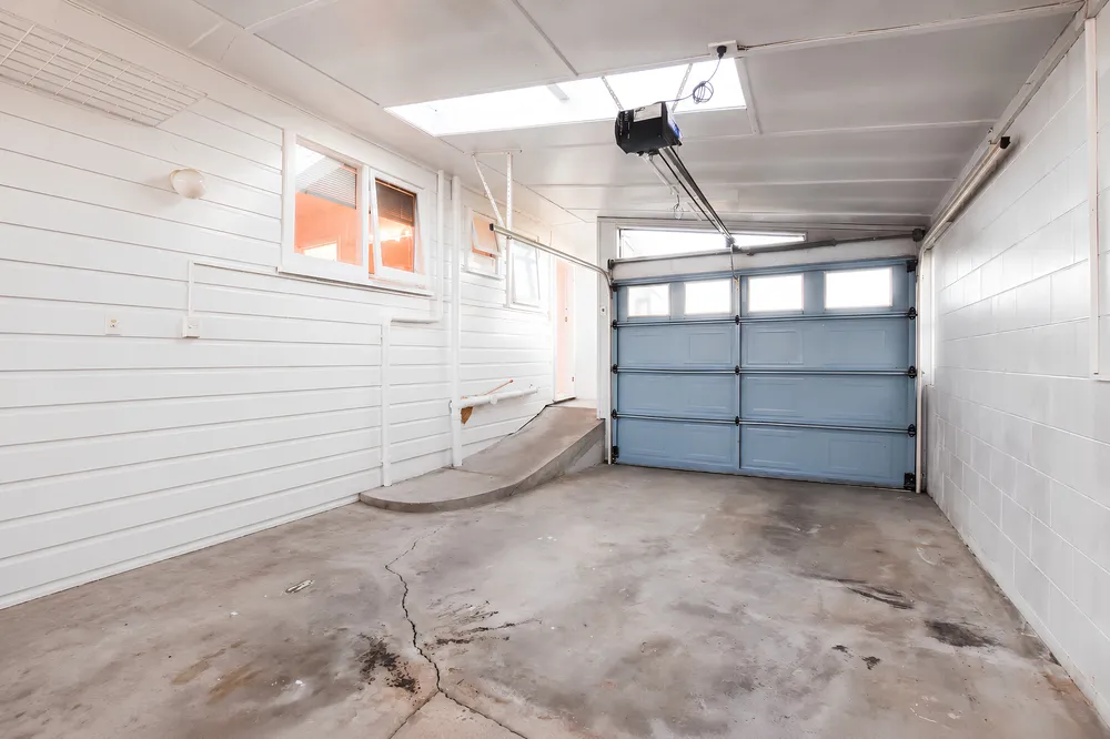 Photos of 6 Nickleby Place